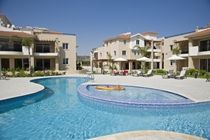 Pyla Gardens Apartments Exterior photo